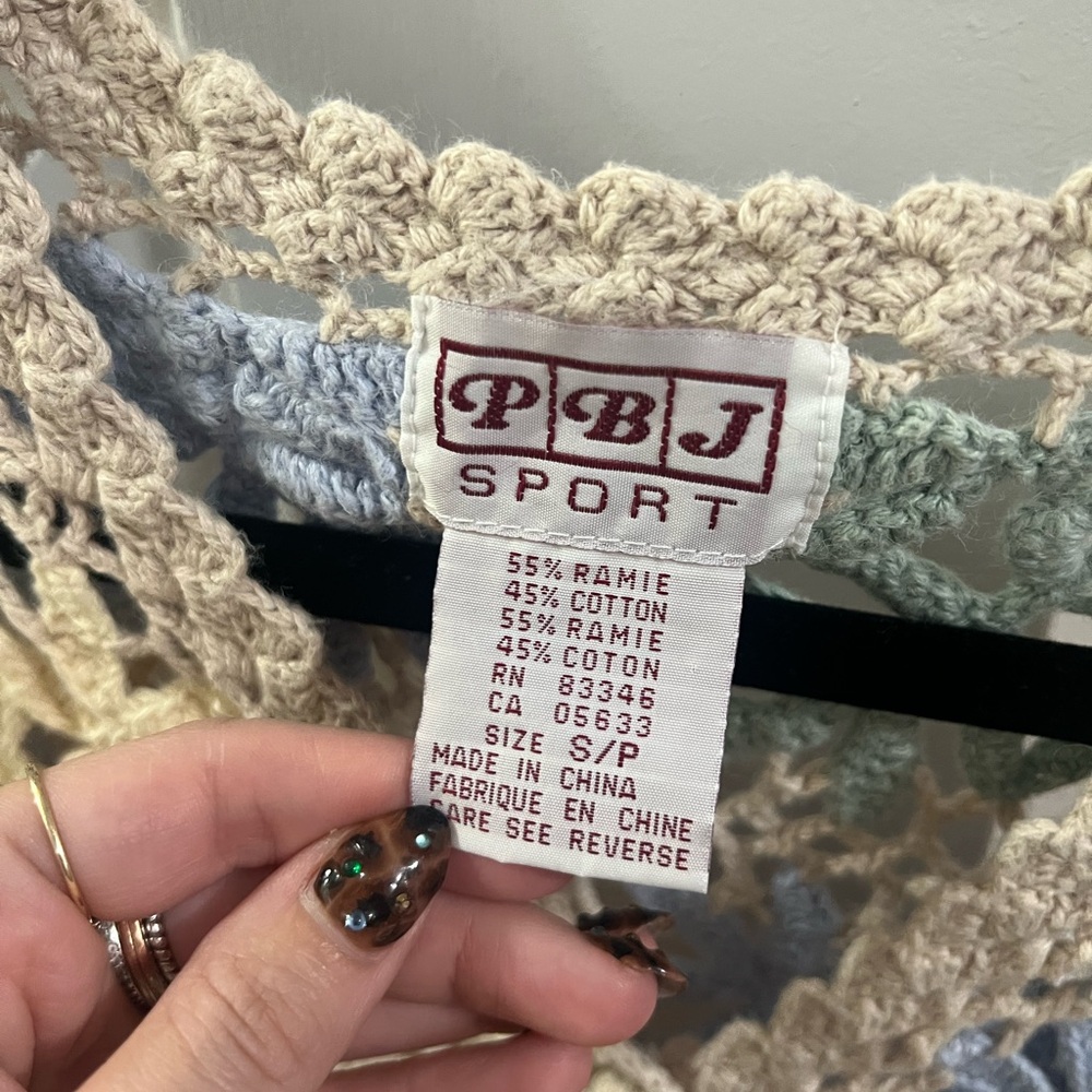 Crochet Cardigan - Picture 3 of 4